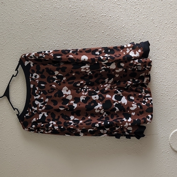 CHEETAH Print Blouse - Picture 5 of 6